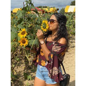 Meet your Posher, Jeisa